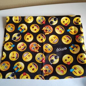 David Textiles 1 Yard Black Background Emoji Icon Graphic Print Fabric -Sewing